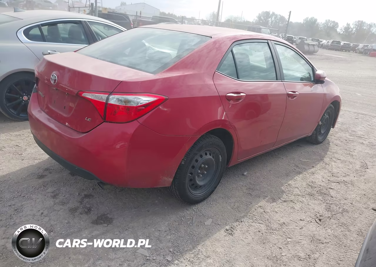 2015 Toyota Corolla Le VIN:2T1BURHE6FC271113 - 4