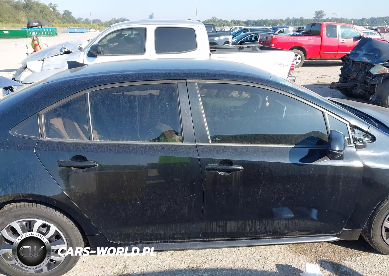 2020 Toyota Corolla Le VIN:5YFEPRAE2LP022110 - 12