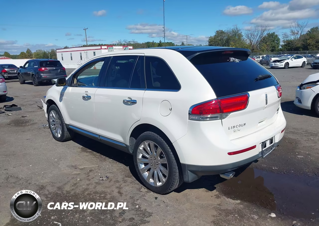2013 Lincoln Mkx VIN:2LMDJ8JK3DBL07972 - 3