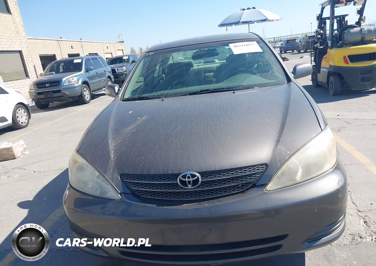 2004 Toyota Camry Le VIN:4T1BE32K24U877237 - 12