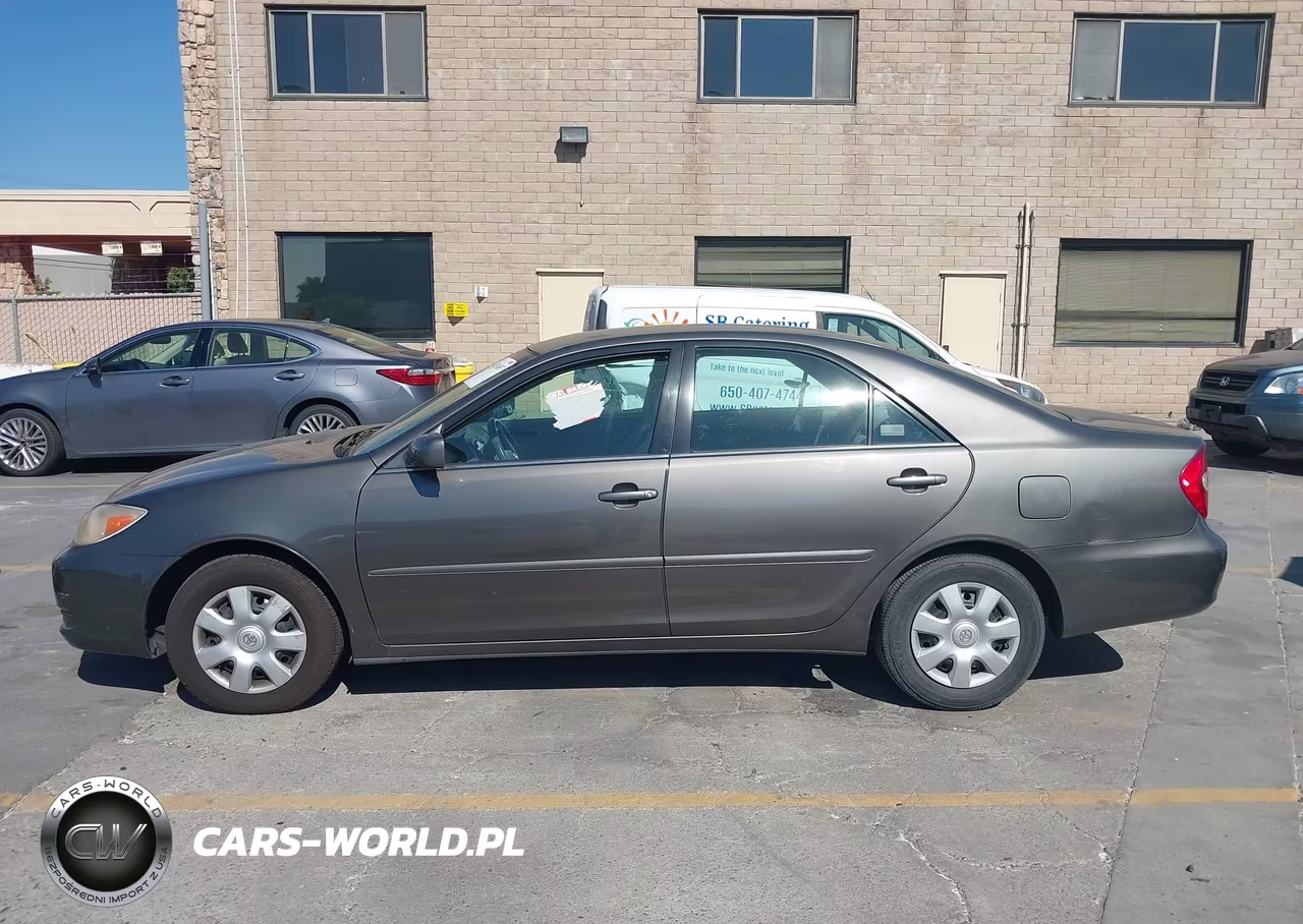 2004 Toyota Camry Le VIN:4T1BE32K24U877237 - 14