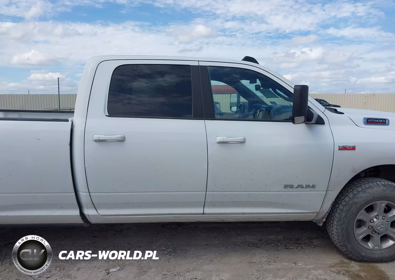 2022 Ram 2500 Lone Star 4X2 8' Box VIN:3C6UR4JJ0NG410068 - 13