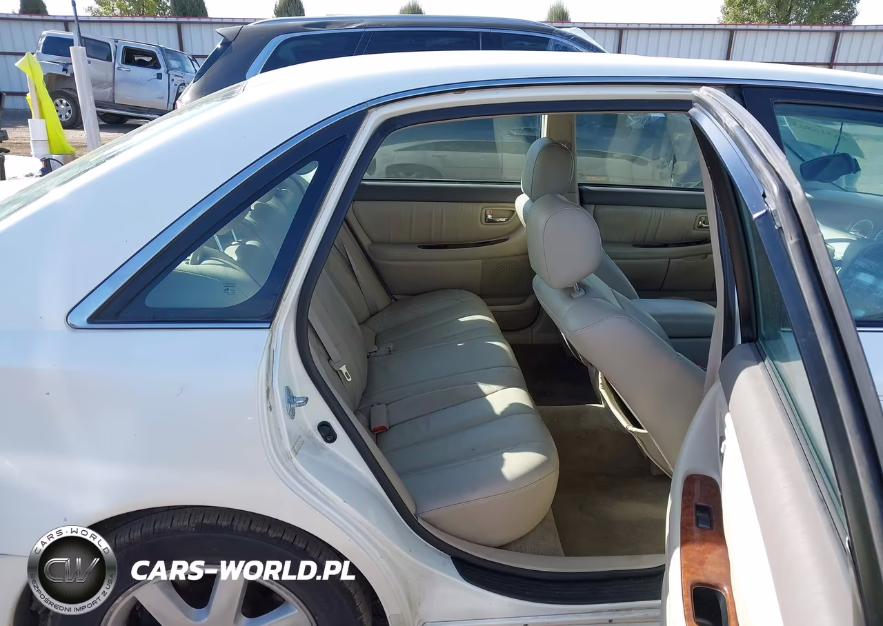 2000 Toyota Avalon Xls VIN:4T1BF28B6YU106445 - 8