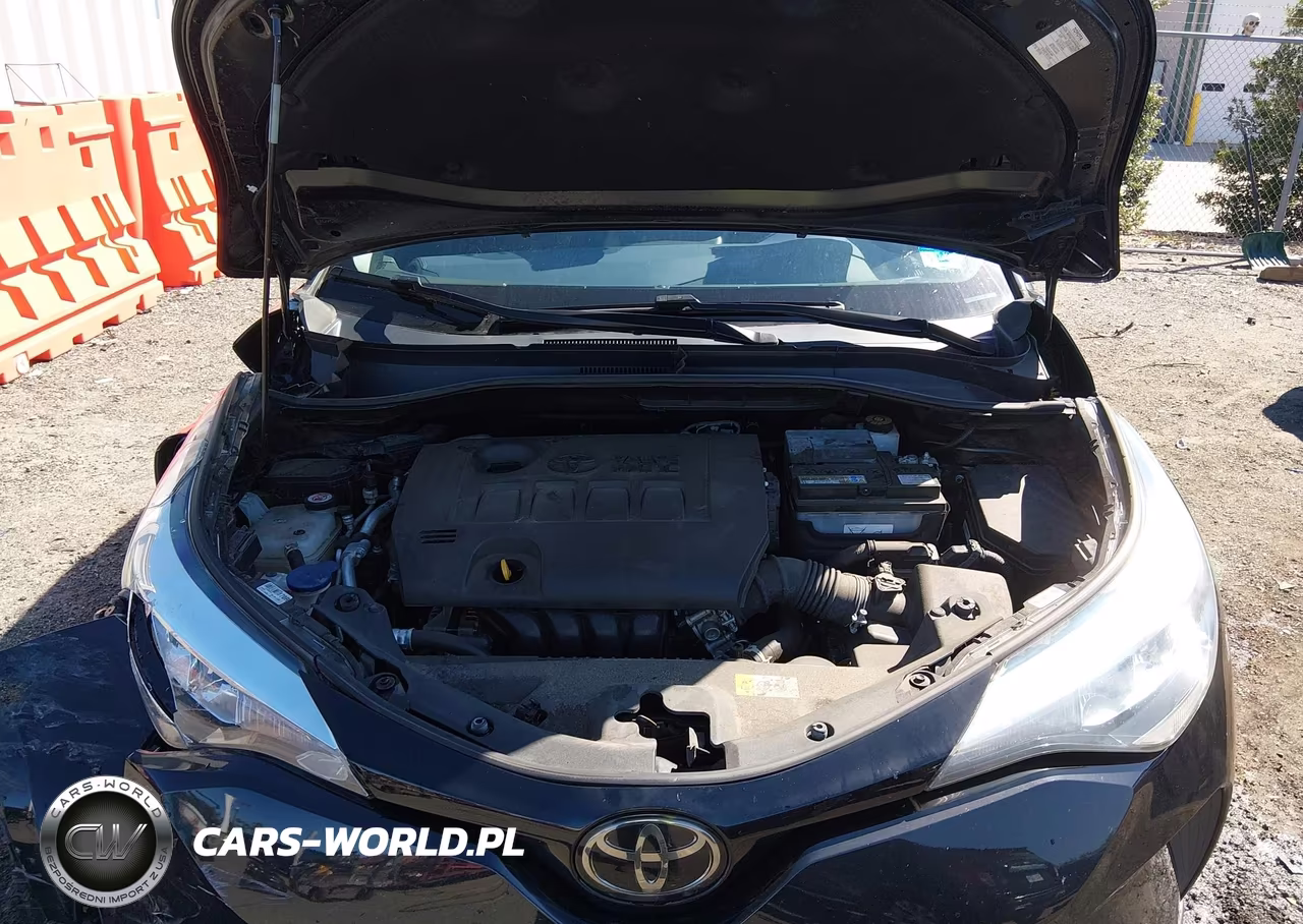 2022 Toyota C-Hr Xle VIN:NMTKHMBX2NR141450 - 10