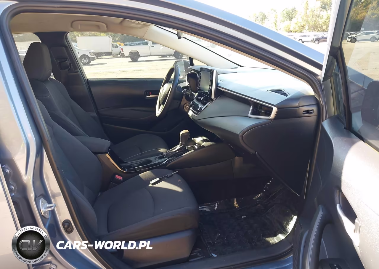 2020 Toyota Corolla Le VIN:JTDEPRAEXLJ096623 - 5