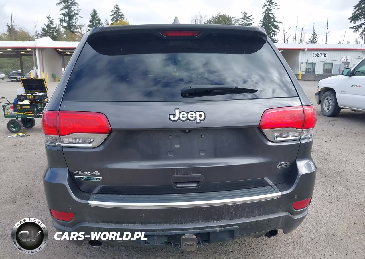 2015 Jeep Grand Cherokee Overland VIN:1C4RJFCM3FC197209 - 16