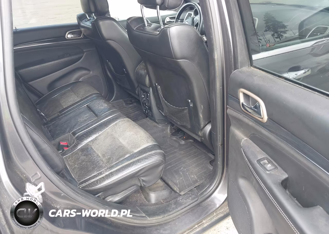 2015 Jeep Grand Cherokee Overland VIN:1C4RJFCM3FC197209 - 8