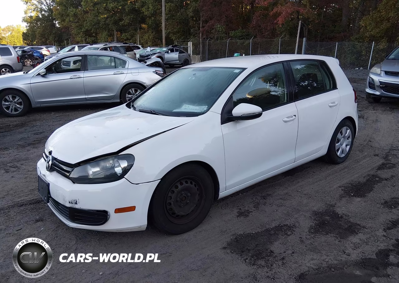2014 Volkswagen Golf 2.5L VIN:WVWDB7AJ6EW001895 - 2