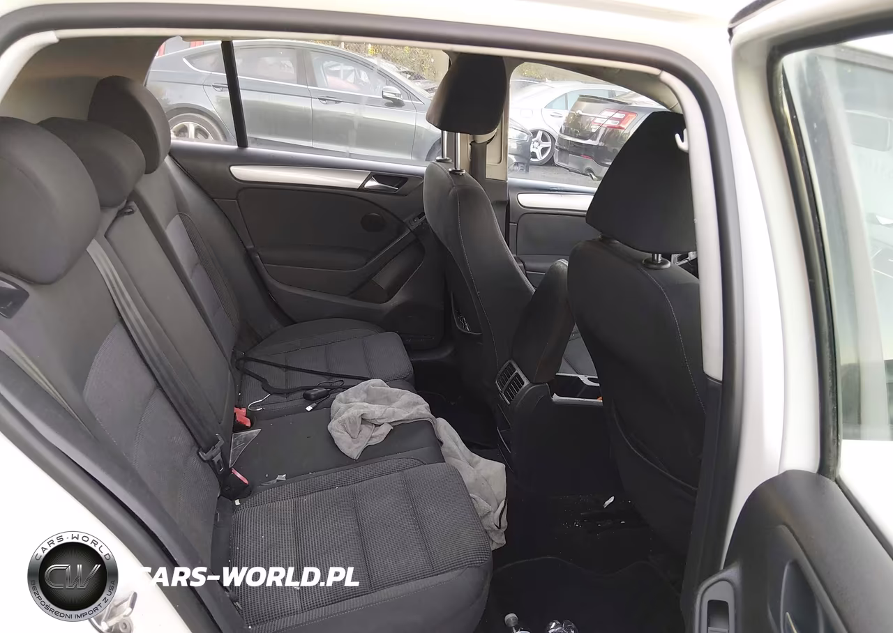 2014 Volkswagen Golf 2.5L VIN:WVWDB7AJ6EW001895 - 8