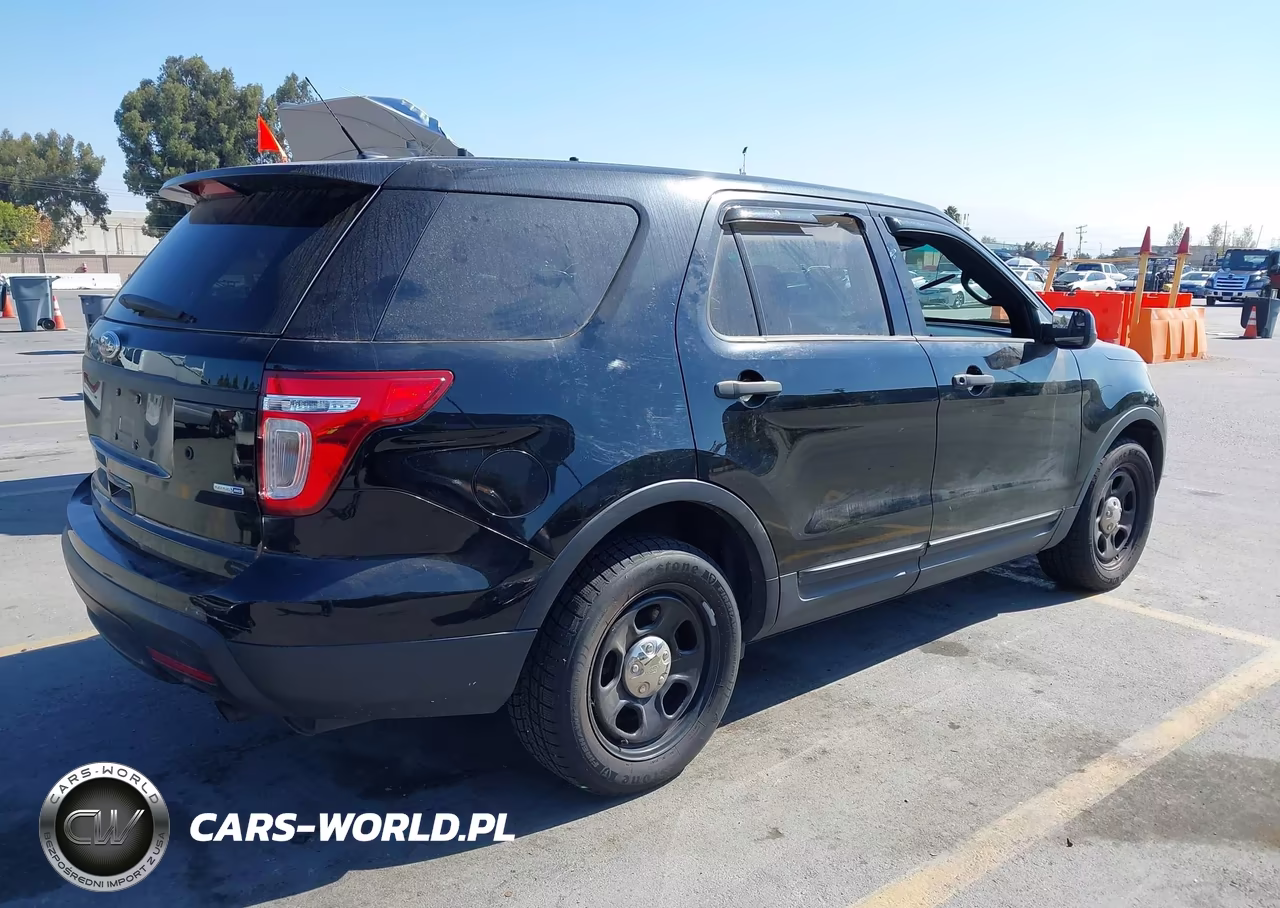 2014 Ford Utility Police Interceptor VIN:1FM5K8AR2EGC38096 - 4