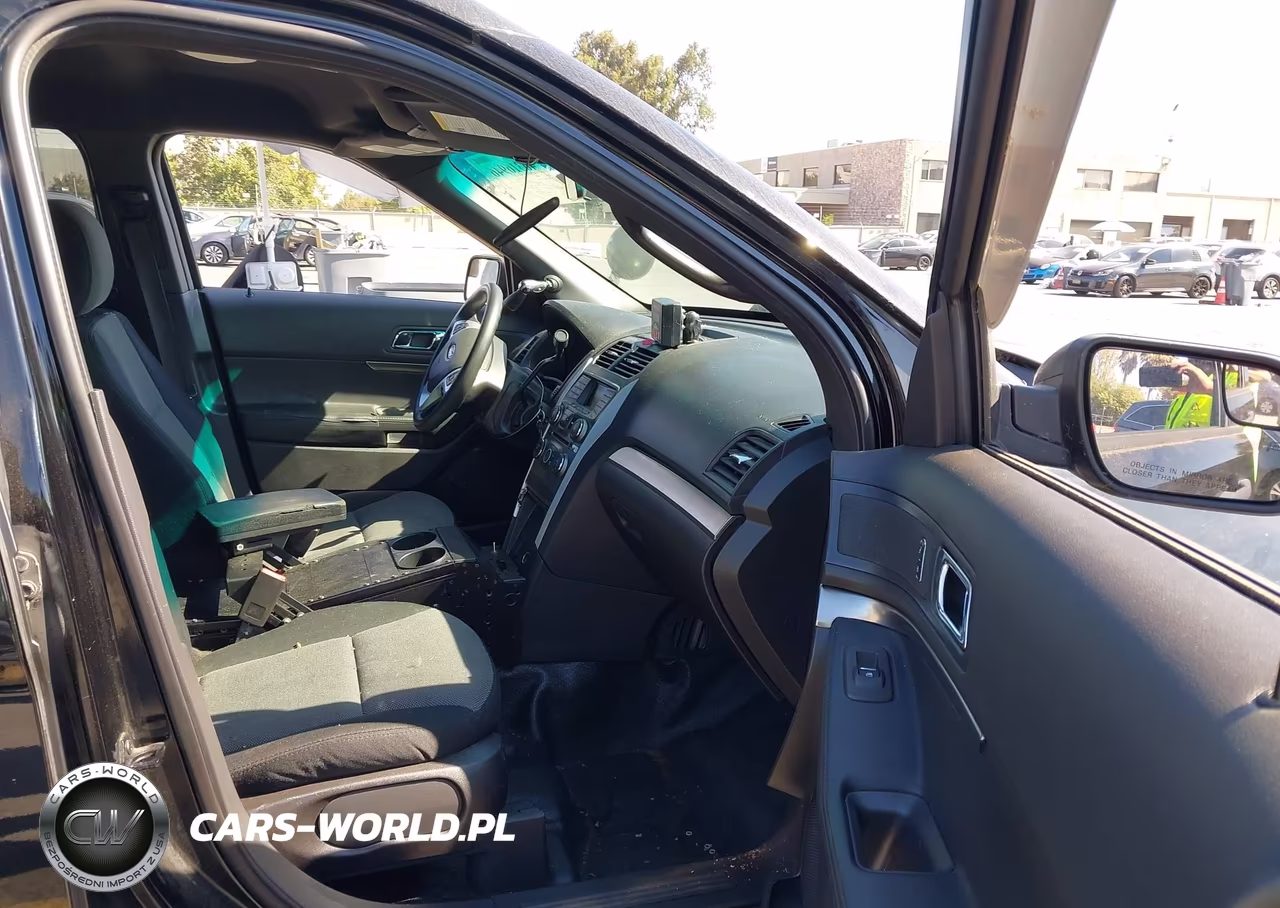 2014 Ford Utility Police Interceptor VIN:1FM5K8AR2EGC38096 - 5