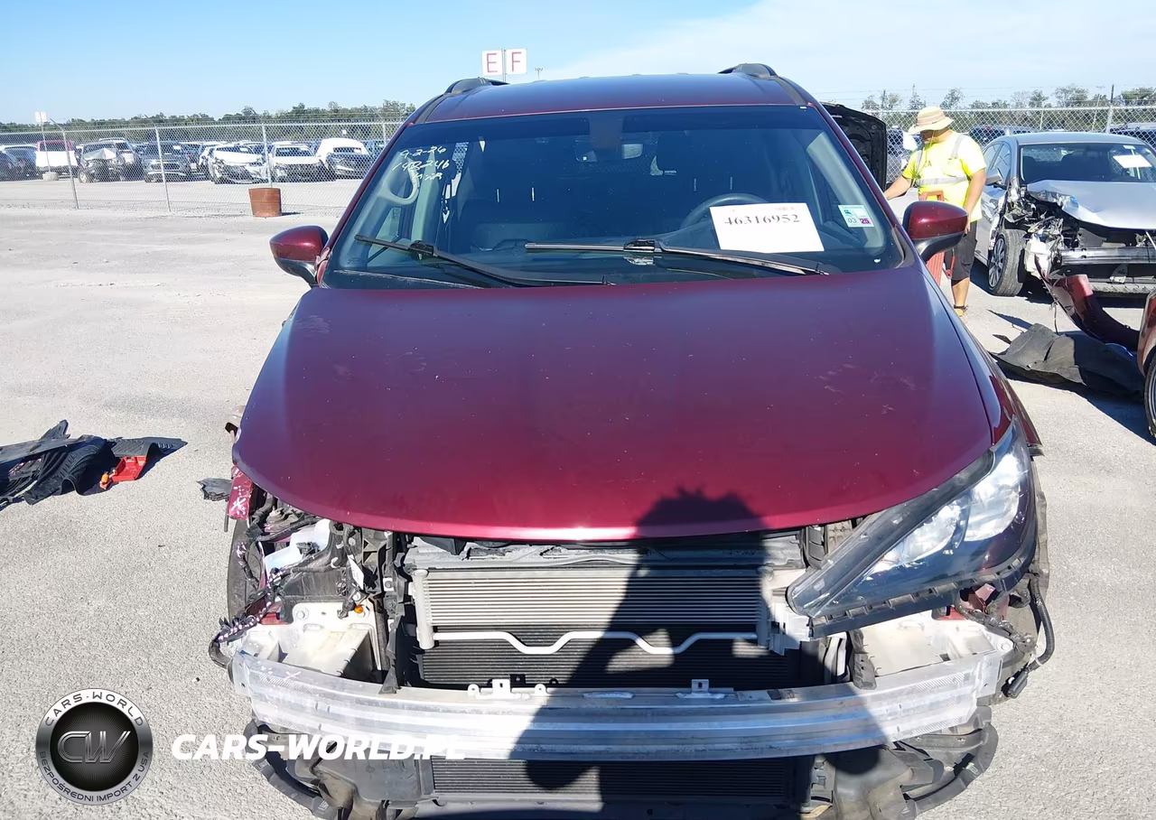 2020 Chrysler Voyager Lxi VIN:2C4RC1DG5LR148246 - 13