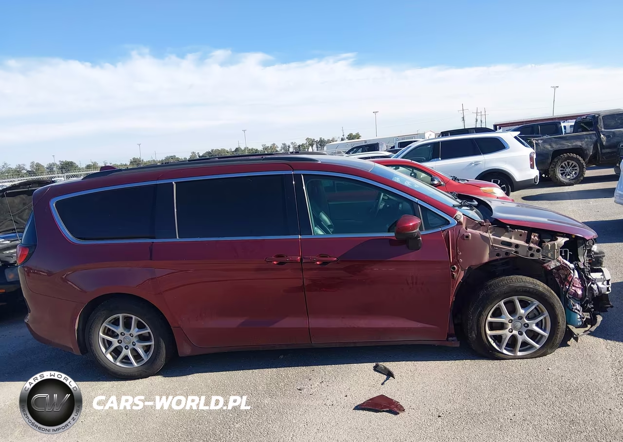 2020 Chrysler Voyager Lxi VIN:2C4RC1DG5LR148246 - 14