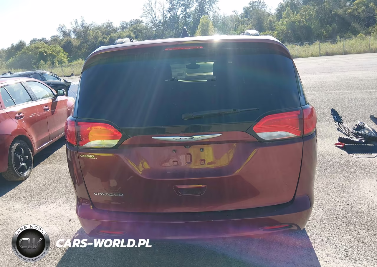 2020 Chrysler Voyager Lxi VIN:2C4RC1DG5LR148246 - 17