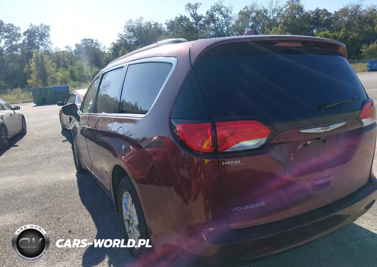 2020 Chrysler Voyager Lxi VIN:2C4RC1DG5LR148246 - 3
