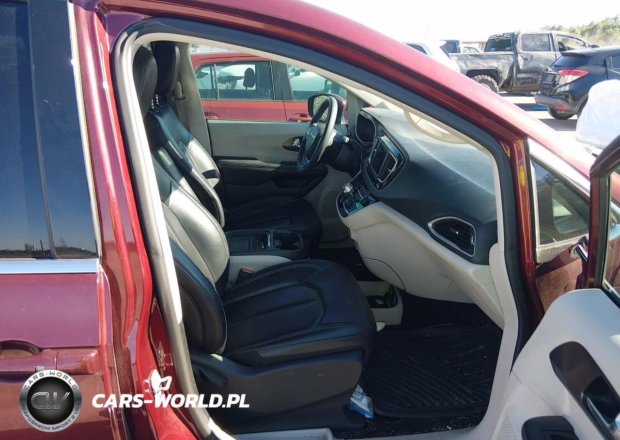 2020 Chrysler Voyager Lxi VIN:2C4RC1DG5LR148246 - 5