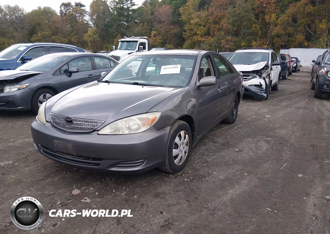 2002 Toyota Camry Le VIN:4T1BE32K92U523891 - 2