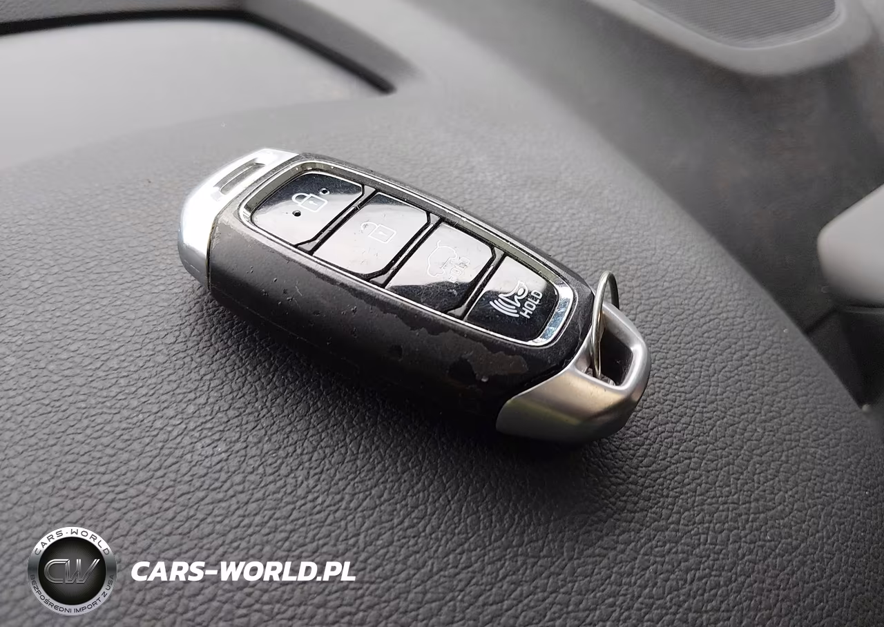 2020 Hyundai Kona Ultimate VIN:KM8K53A52LU561640 - 11