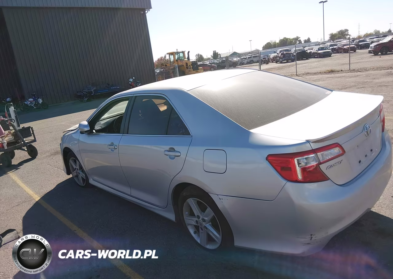 2012 Toyota Camry Se VIN:4T1BF1FK2CU073143 - 3