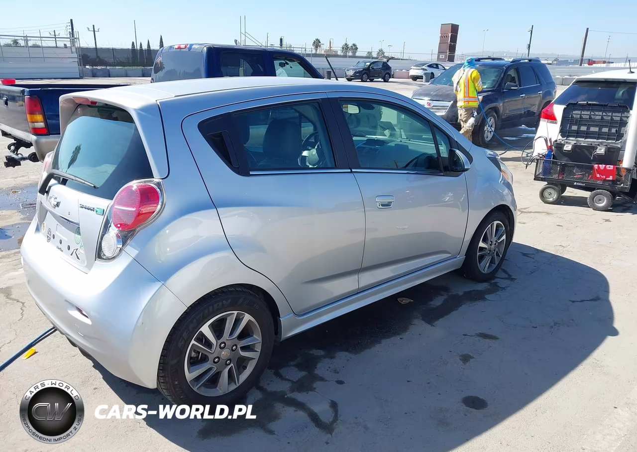 2015 Chevrolet Spark Ev 1Lt VIN:KL8CK6S0XFC769385 - 4