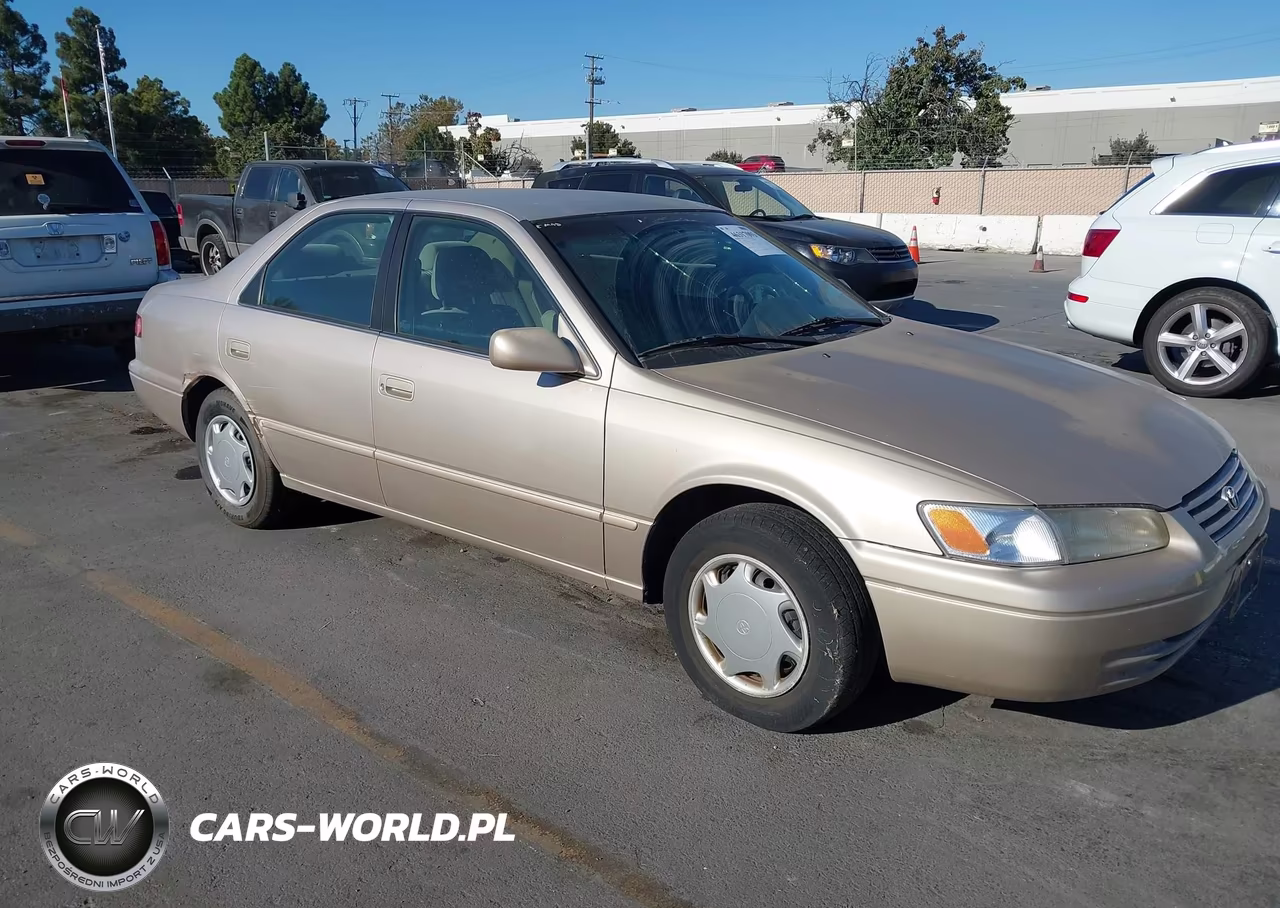 1999 Toyota Camry Ce