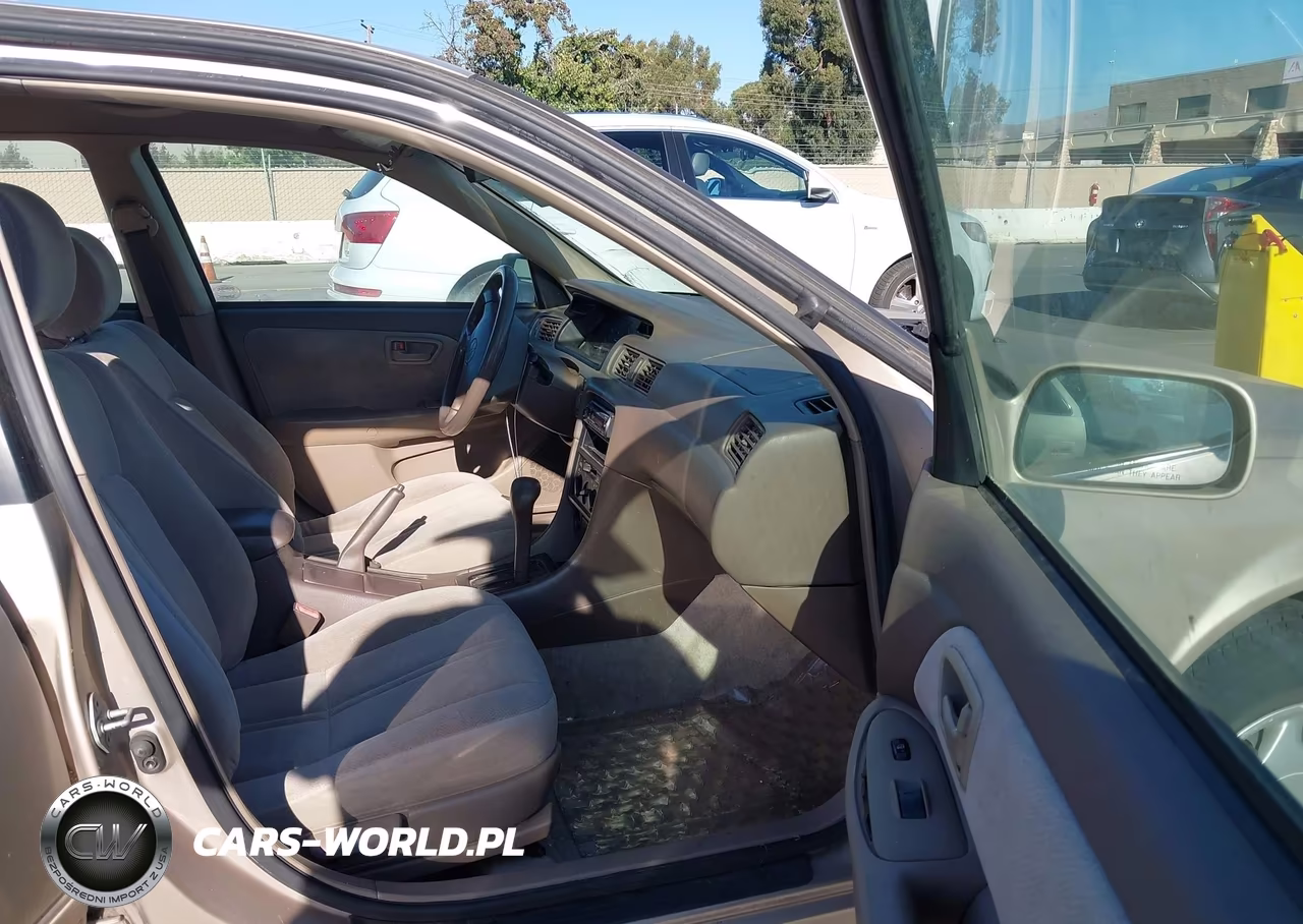 1999 Toyota Camry Ce VIN:4T1BG22K2XU897660 - 5