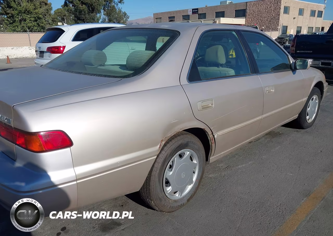 1999 Toyota Camry Ce VIN:4T1BG22K2XU897660 - 6