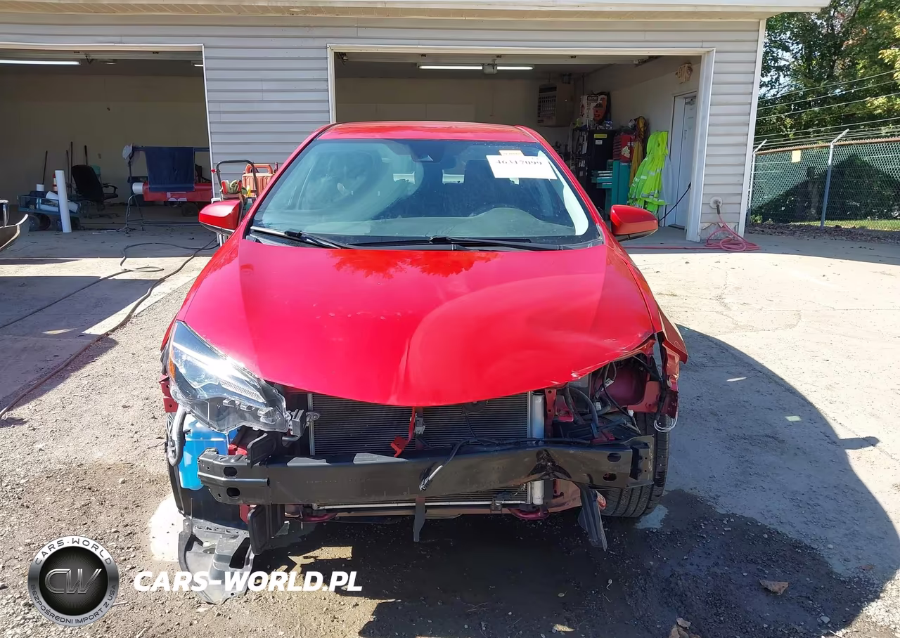 2018 Toyota Corolla Le VIN:2T1BURHEXJC091156 - 13