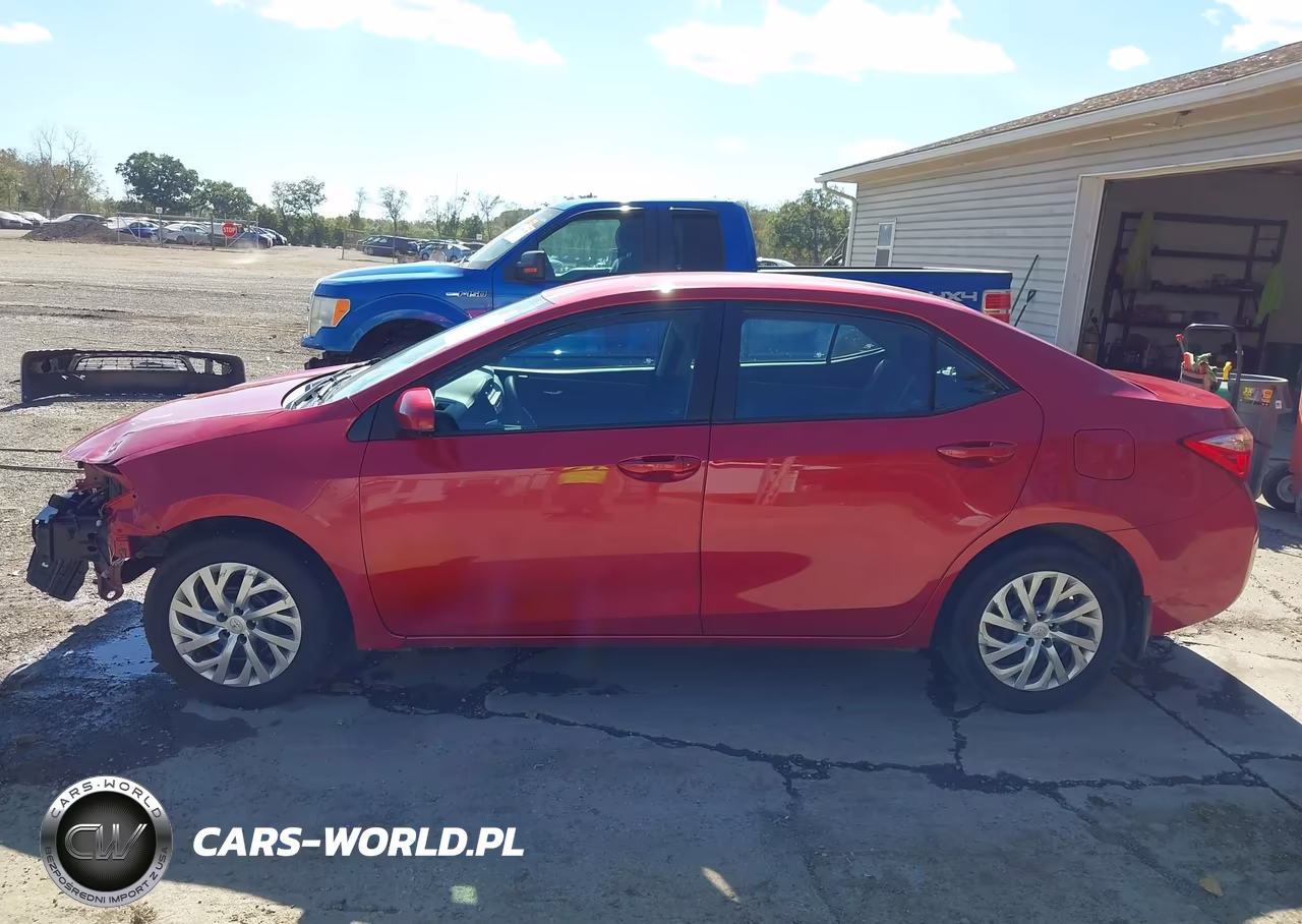2018 Toyota Corolla Le VIN:2T1BURHEXJC091156 - 15