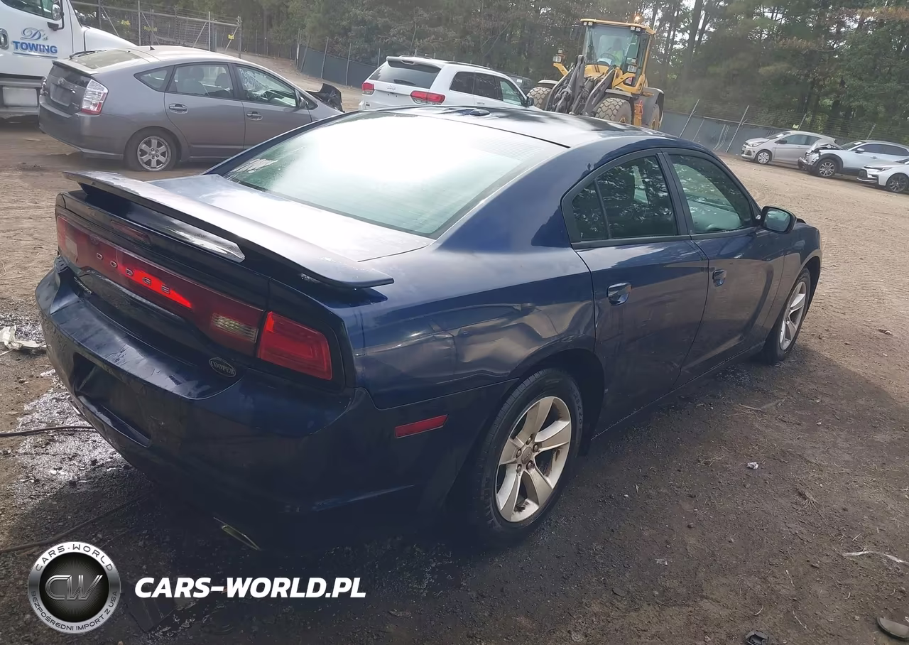 2013 Dodge Charger Se VIN:2C3CDXBG0DH571174 - 4
