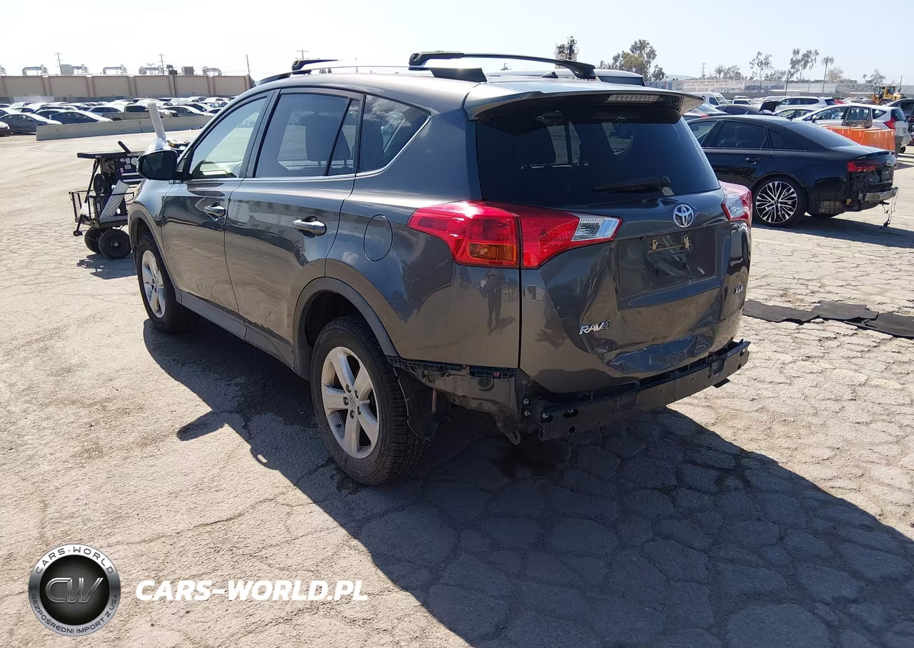 2013 Toyota Rav4 Xle VIN:JTMWFREVXD5004065 - 3