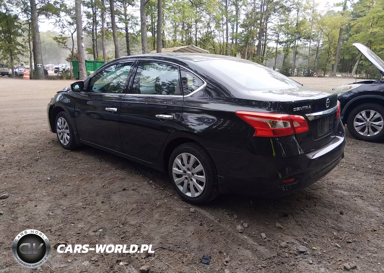 2018 Nissan Sentra S VIN:3N1AB7AP7JY217963 - 3