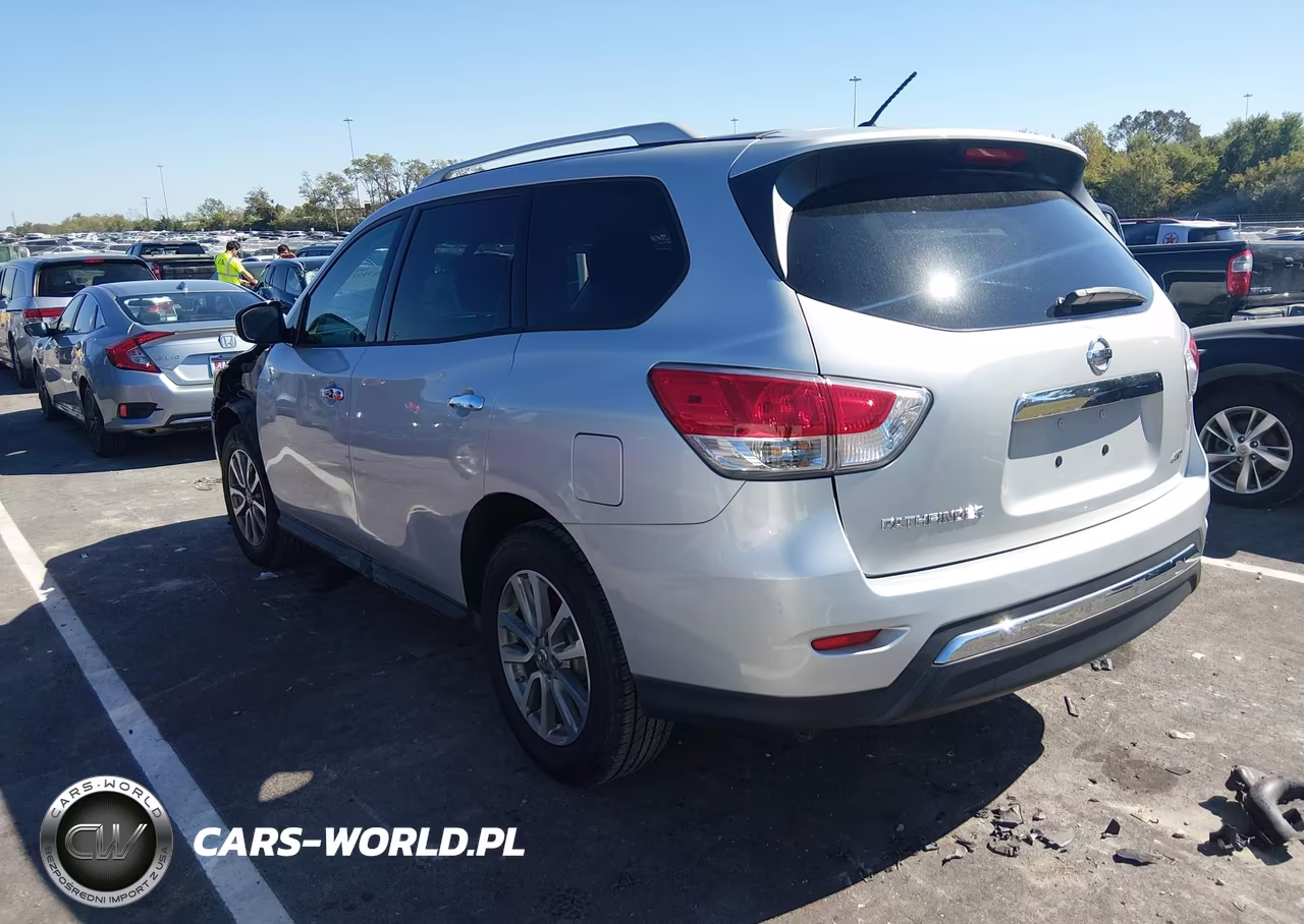 2016 Nissan Pathfinder Platinum-S-Sl-Sv VIN:5N1AR2MM7GC614812 - 3