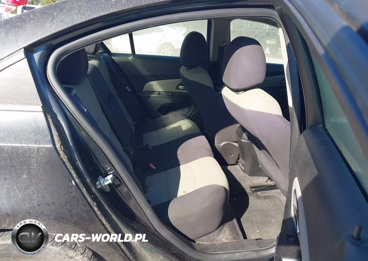 2012 Chevrolet Cruze Ls VIN:1G1PC5SH9C7312487 - 8