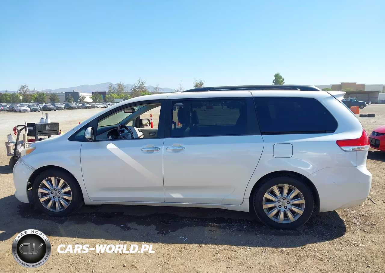 2013 Toyota Sienna Limited V6 7 Passenger VIN:5TDYK3DC8DS302318 - 14