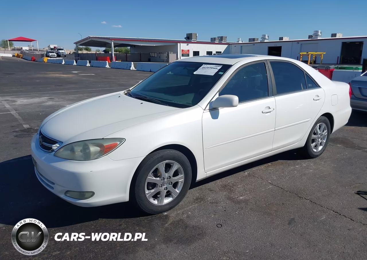 2004 Toyota Camry Le VIN:JTDBE32K540268641 - 2