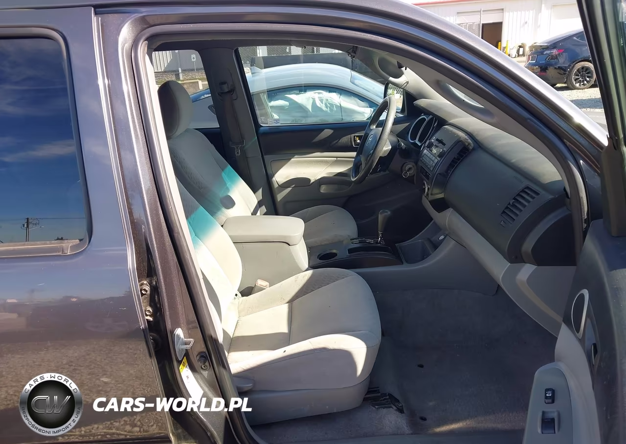 2011 Toyota Tacoma VIN:5TFJX4CN7BX007830 - 18