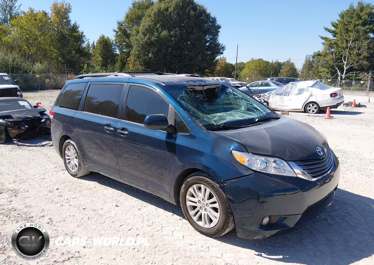 2012 Toyota Sienna Xle V6 8 Passenger