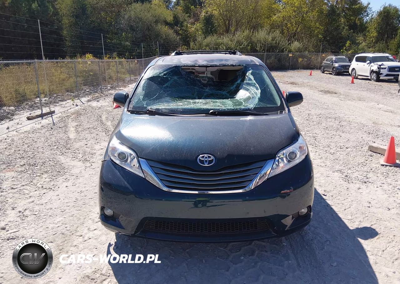 2012 Toyota Sienna Xle V6 8 Passenger VIN:5TDYK3DC2CS206084 - 12