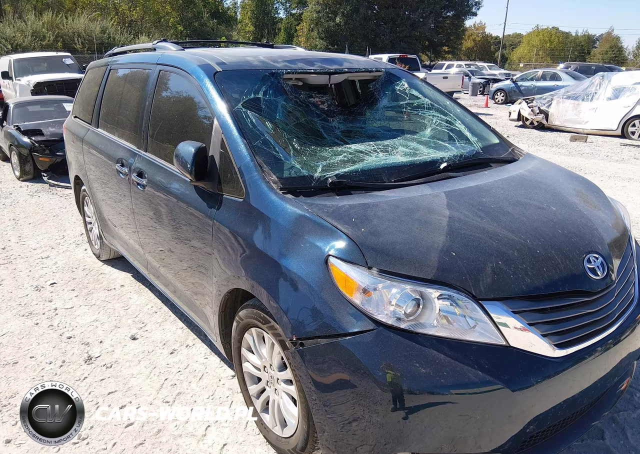 2012 Toyota Sienna Xle V6 8 Passenger VIN:5TDYK3DC2CS206084 - 6