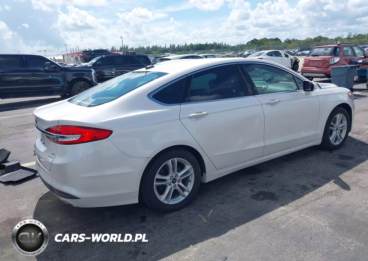2018 Ford Fusion Se VIN:3FA6P0HD6JR252470 - 4