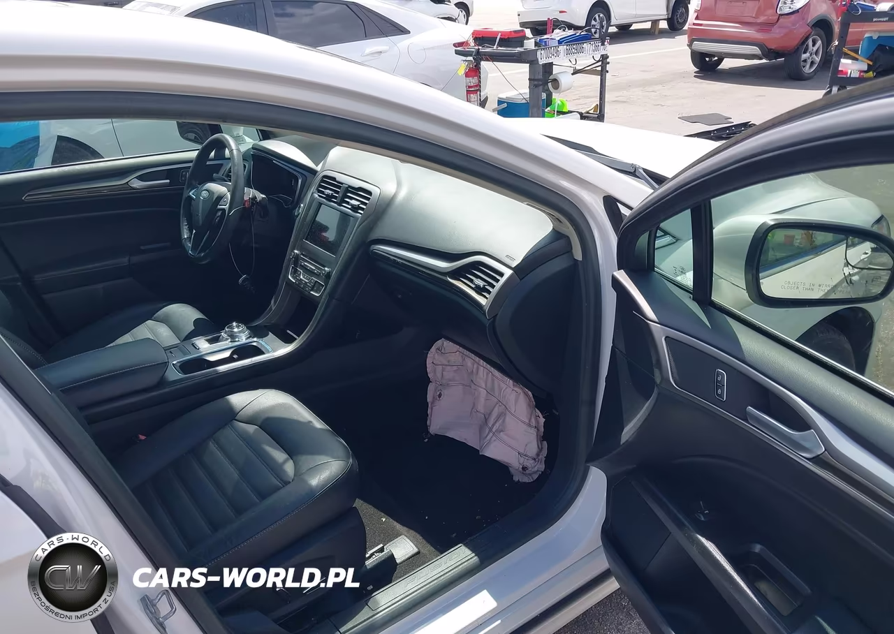 2018 Ford Fusion Se VIN:3FA6P0HD6JR252470 - 5