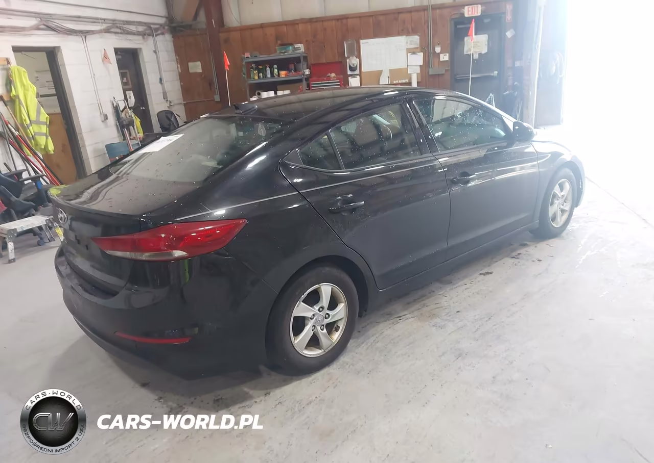 2017 Hyundai Elantra Se VIN:5NPD84LF2HH120706 - 4