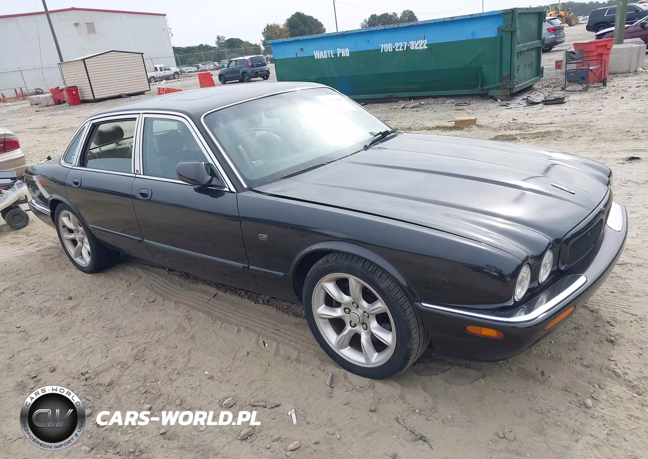 2002 Jaguar Xjr