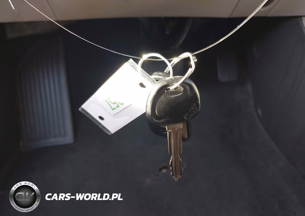 2020 Hyundai Elantra Sel VIN:5NPD84LF9LH614778 - 11