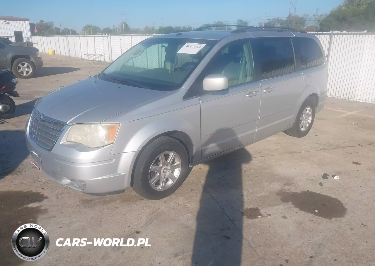 2008 Chrysler Town & Country Touring VIN:2A8HR54P88R128641 - 2