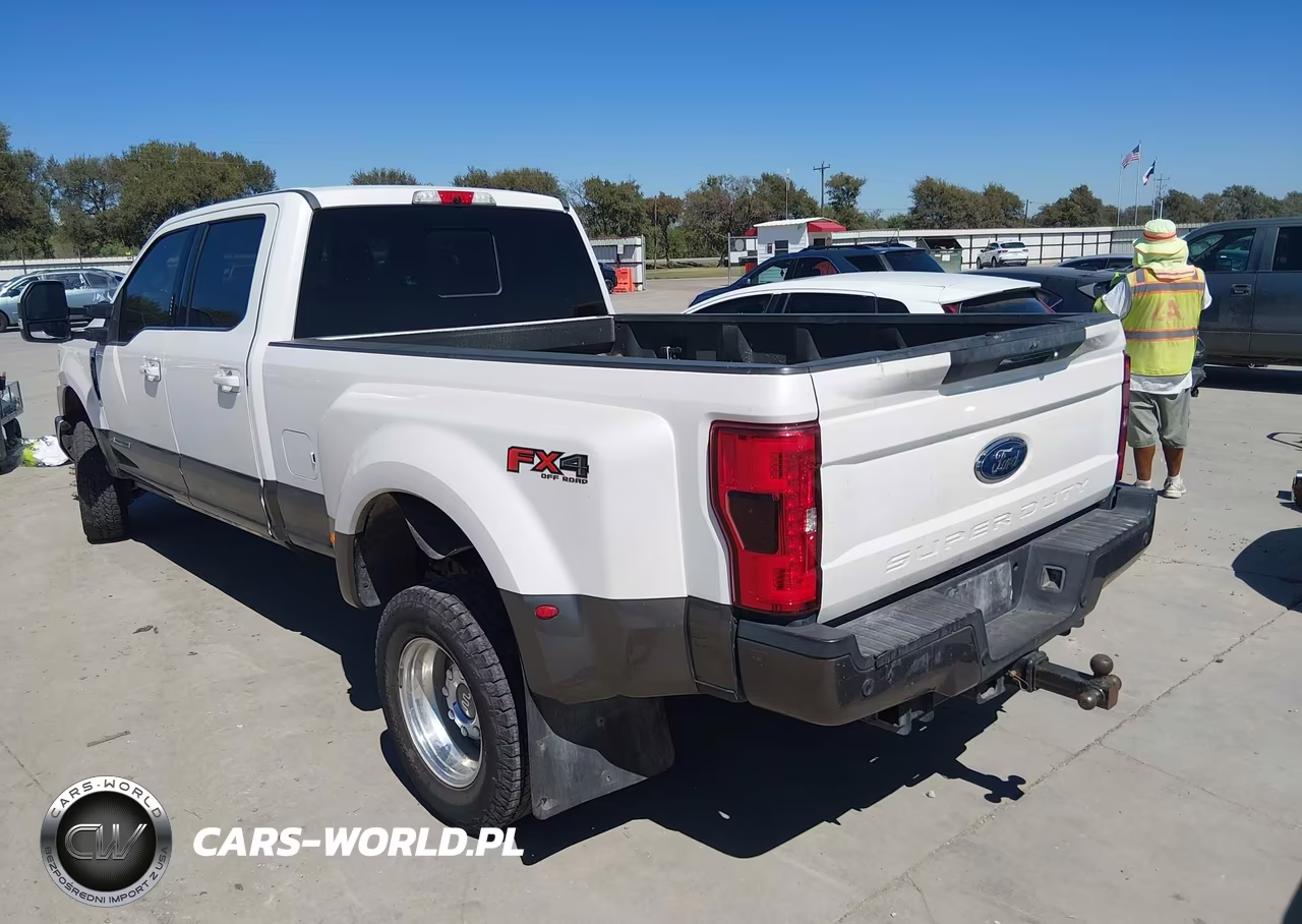 2017 Ford F-350 King Ranch VIN:1FT8W3DT2HEC20553 - 3