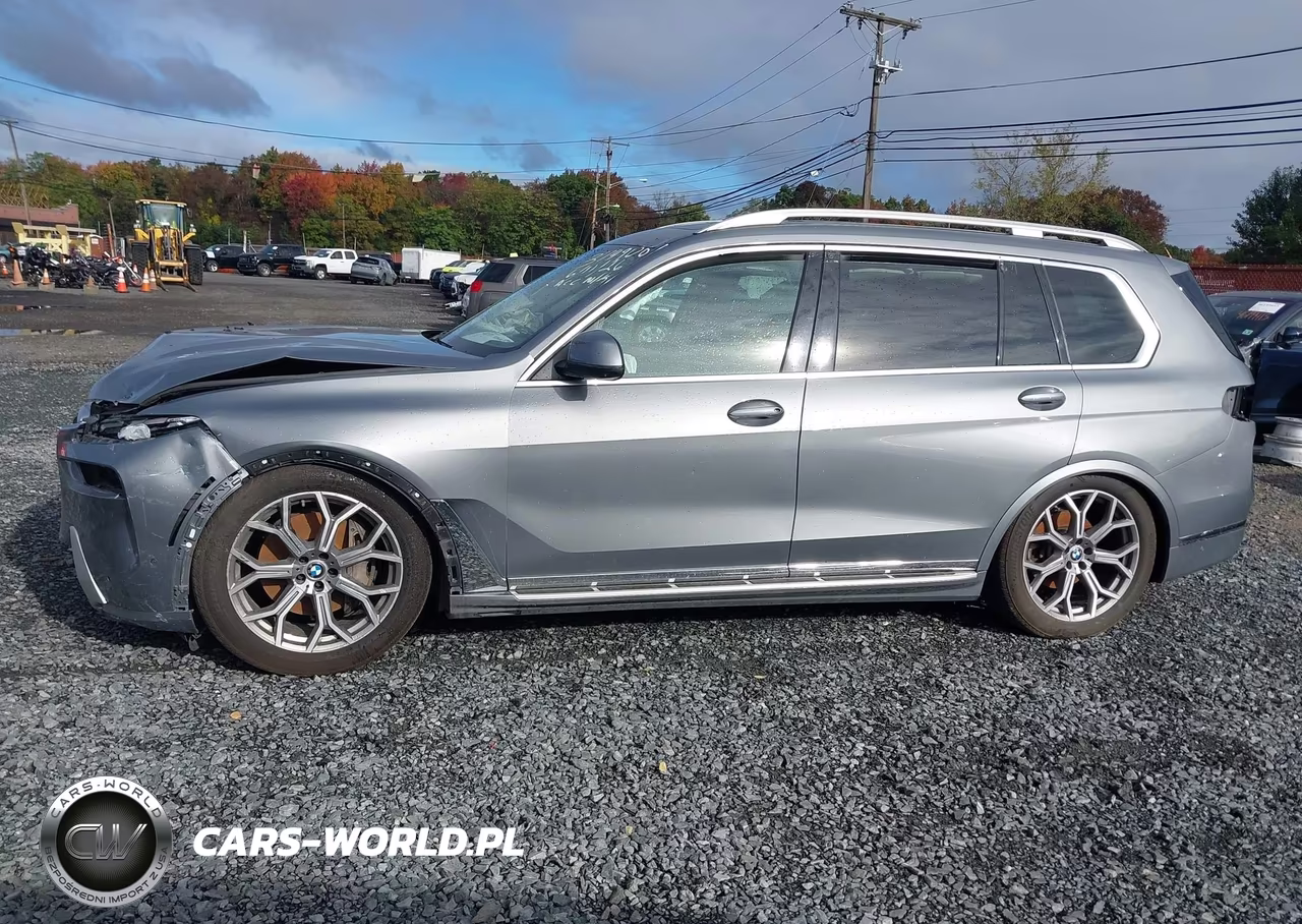 2023 BMW X7 xDrive40I VIN:5UX23EM09P9P19937 - 14
