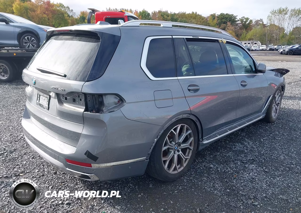 2023 BMW X7 xDrive40I VIN:5UX23EM09P9P19937 - 4