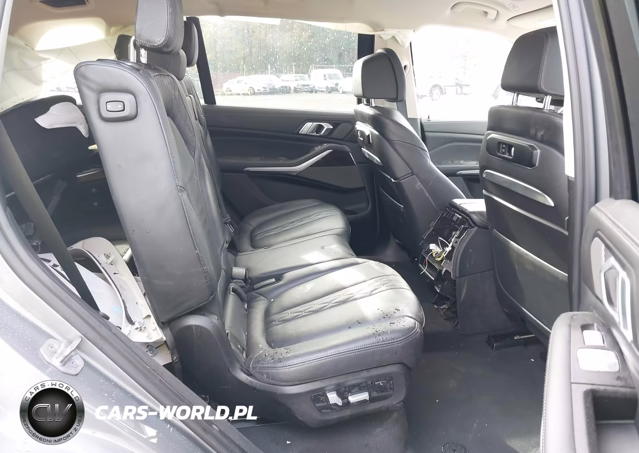 2023 BMW X7 xDrive40I VIN:5UX23EM09P9P19937 - 8